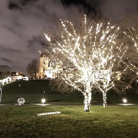 Δωμάτια σε οικογενειακή κατοικία Bednarska Old Town
